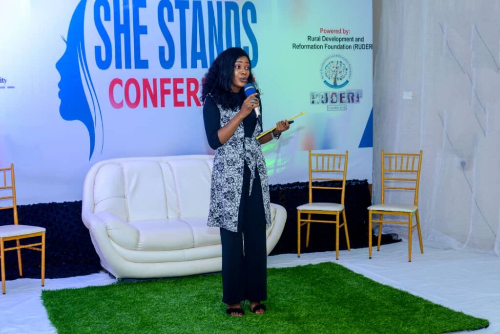 "Exposure nur dey full belle, stop working for free" - StarGirl Elile Favour [See Details] | Critic Circle 