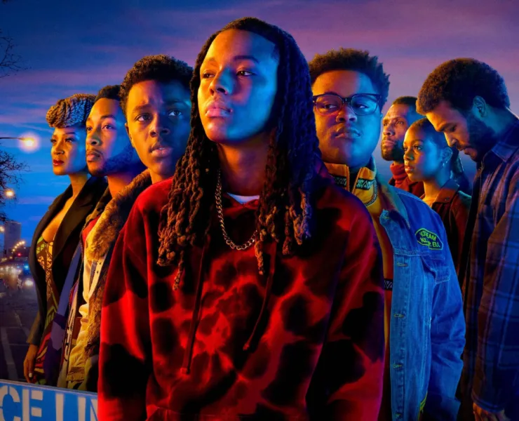 The-Chi Brandon strives to make his food truck a success while navigating the class differences with his girlfriend Jerrika. Emmett makes an effort to get custody of his son, guided by his mother Jada.