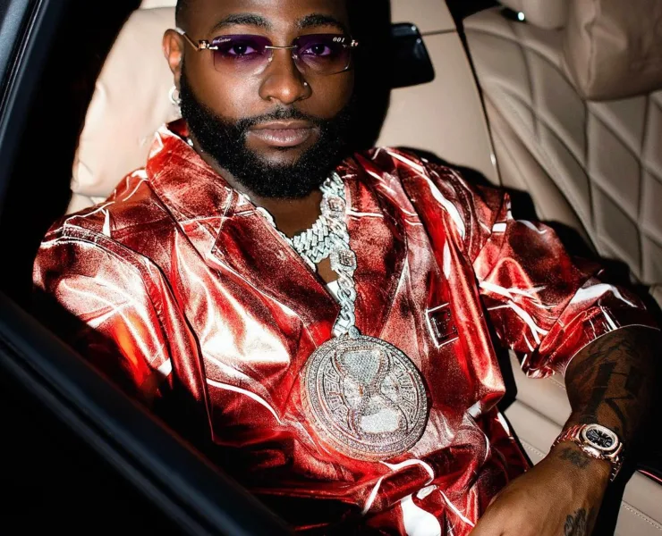 Davido Critic Circle