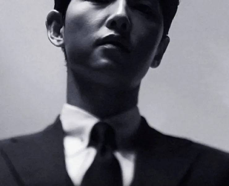 In the korean series, Vincenzo - During a visit to his motherland, a Korean-Italian mafia lawyer gives a conglomerate a taste of its own medicine with a side of justice.