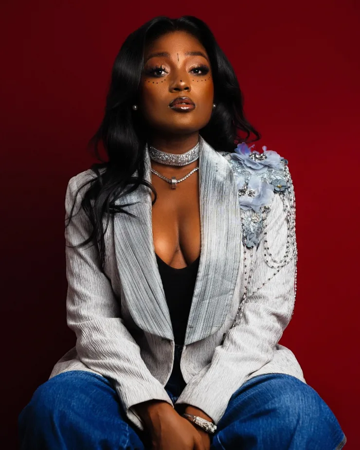Efya Shares Her African Music Depth On Afrobeats Podcast [Watch]
