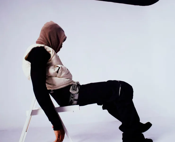 Top9ine, Rising Afroswing Star Kicks Off With Brand New Single, "Rizzin"