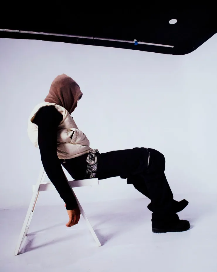 Top9ine, Rising Afroswing Star Kicks Off With Brand New Single, "Rizzin"