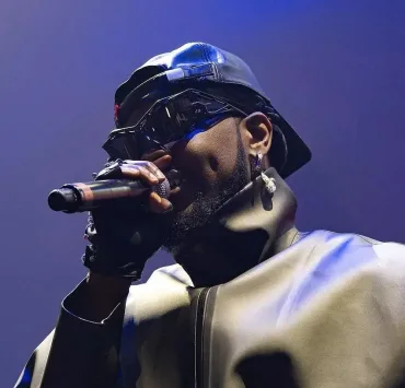 Kizz Daniel Drops Two New Singles, "MarHaba" and "We Must,"