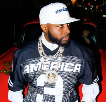 Eight Years Ago, Davido Released the Hit Single "If" 9 On February 17, 2017, Nigerian artist Davido unveiled "If," a track that has since become a cornerstone in Afrobeats music.