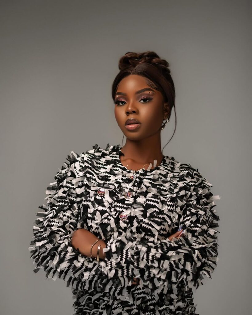 King Lex has officially stepped into the spotlight with the release of her debut single titled “Abenna.”
